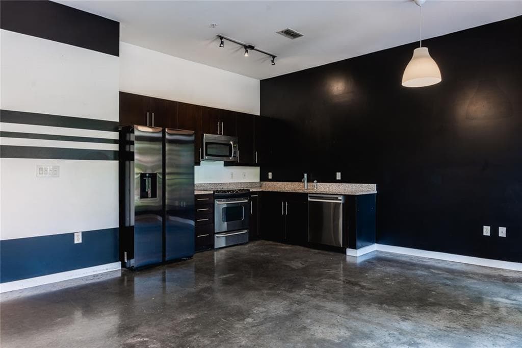 1 bedroom, 1 bathroom, 796 sq ft condominium for rent at 333 Nelson Street 201, Atlanta, GA 30313 for $1,795 a month — photo 3