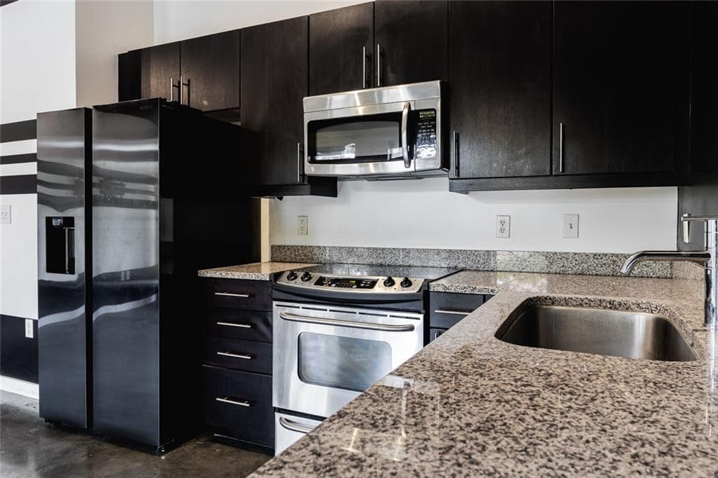 1 bedroom, 1 bathroom, 796 sq ft condominium for rent at 333 Nelson Street 201, Atlanta, GA 30313 for $1,795 a month — photo 8