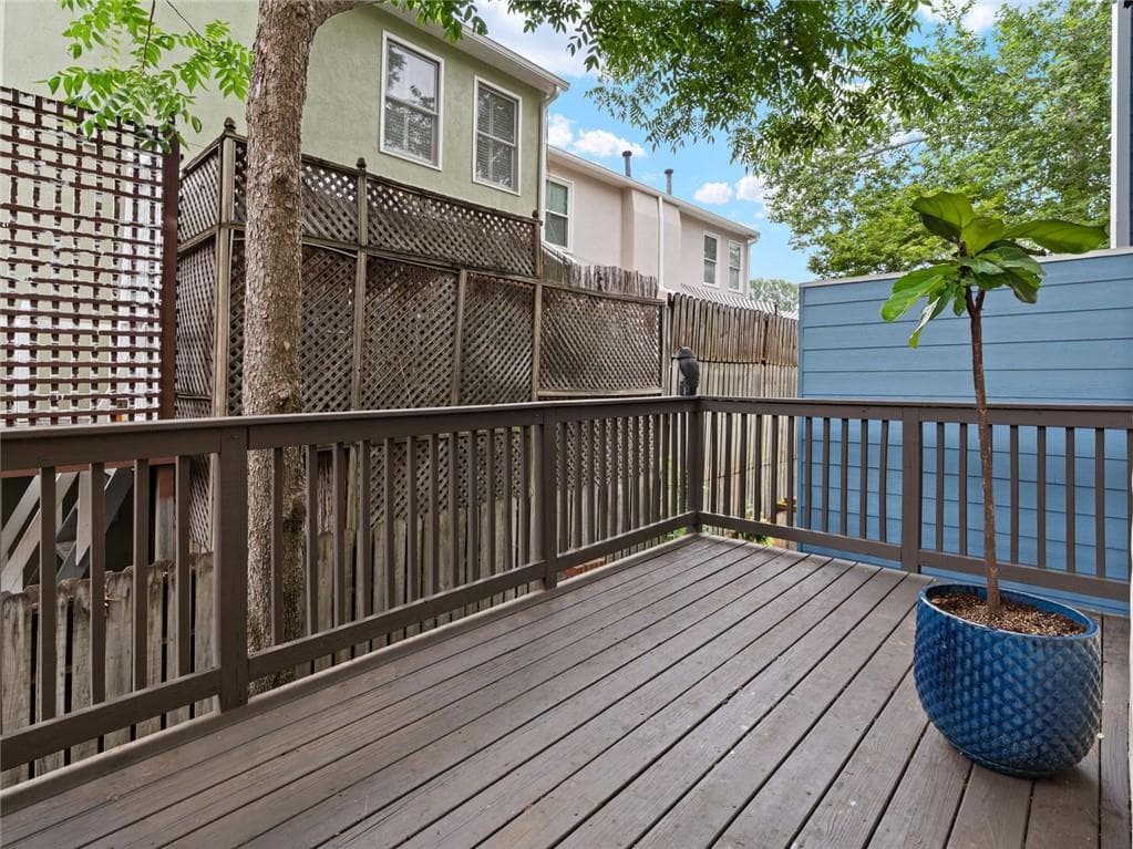 3 bedroom, 2 bathroom, 1,916 sq ft townhouse for rent at 206 NE 6th Street 206, Atlanta, GA 30308 for $3,600 a month — photo 8