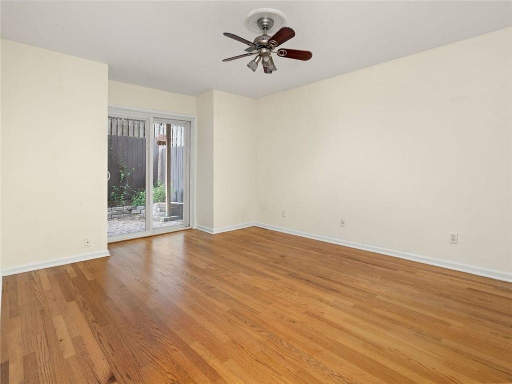 3 bedroom, 2 bathroom, 1,916 sq ft townhouse for rent at 206 NE 6th Street 206, Atlanta, GA 30308 for $3,600 a month — photo 10
