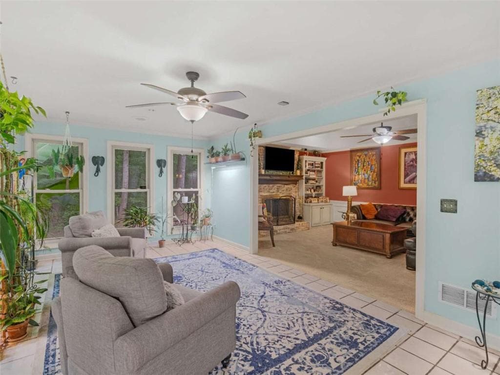 6 bedroom, 3 bathroom, 2,710 sq ft single family residence under contract at 1310 Vineyard Drive, Conyers, GA 30013 — photo 9