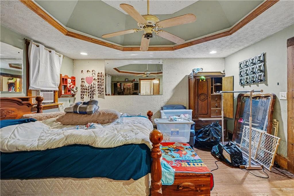 2 bedroom, 2 bathroom, 1,176 sq ft single family residence for sale at 22 S Broad Street, Porterdale, GA 30014 — photo 9