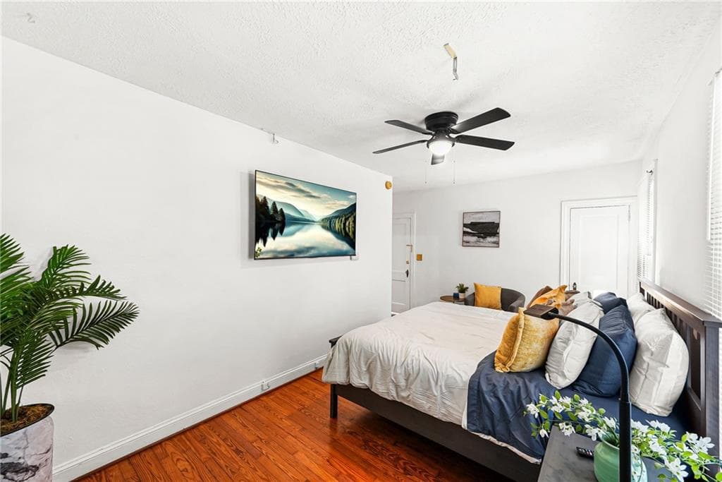 1 bedroom, 1 bathroom duplex for rent at 3635 Cantrell Road 4, Atlanta, GA 30319 for $1,700 a month — photo 3