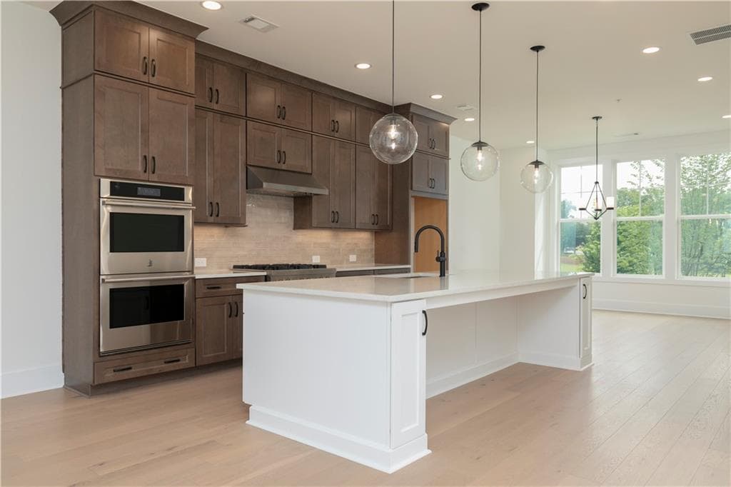 3 bedroom, 4 bathroom, 2,700 sq ft townhouse for sale at 5001 Hartwell Place, Alpharetta, GA 30009 — photo 4