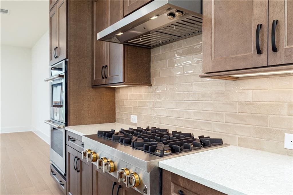 3 bedroom, 4 bathroom, 2,700 sq ft townhouse for sale at 5001 Hartwell Place, Alpharetta, GA 30009 — photo 6