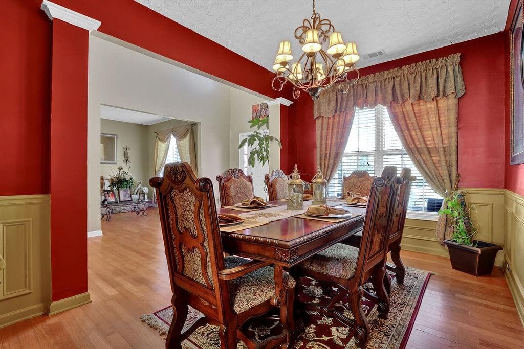 5 bedroom, 3 bathroom, 2,907 sq ft single family residence for sale at 2337 Longmont Drive, Lawrenceville, GA 30044 — photo 8