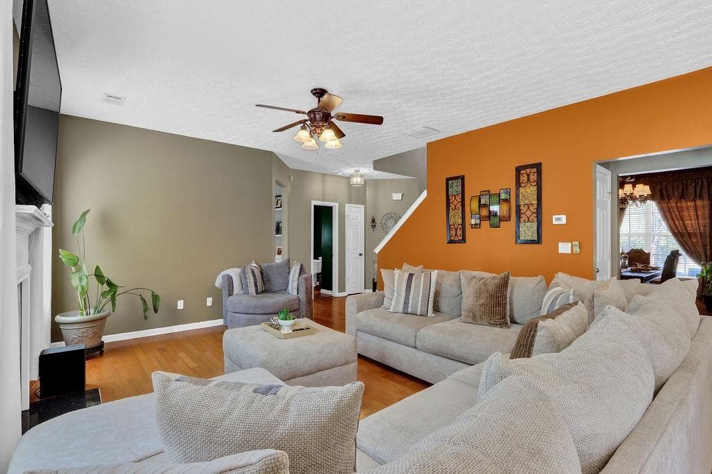5 bedroom, 3 bathroom, 2,907 sq ft single family residence for sale at 2337 Longmont Drive, Lawrenceville, GA 30044 — photo 10