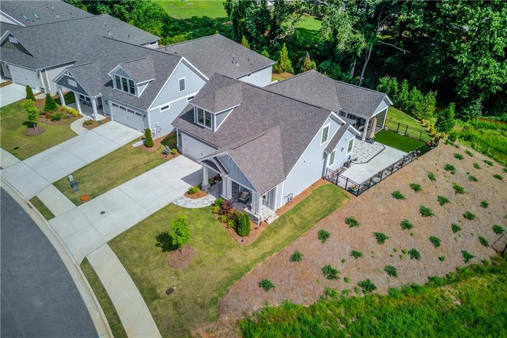 3 bedroom, 3 bathroom, 2,528 sq ft single family residence for sale at 3492 Fishpond Circle, Dacula, GA 30019 — photo 2