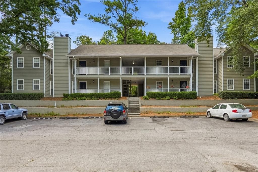 2 bedroom, 2 bathroom, 1,250 sq ft condominium for rent at 106 Sterling Court, Alpharetta, GA 30004 for $1,720 a month — photo 2