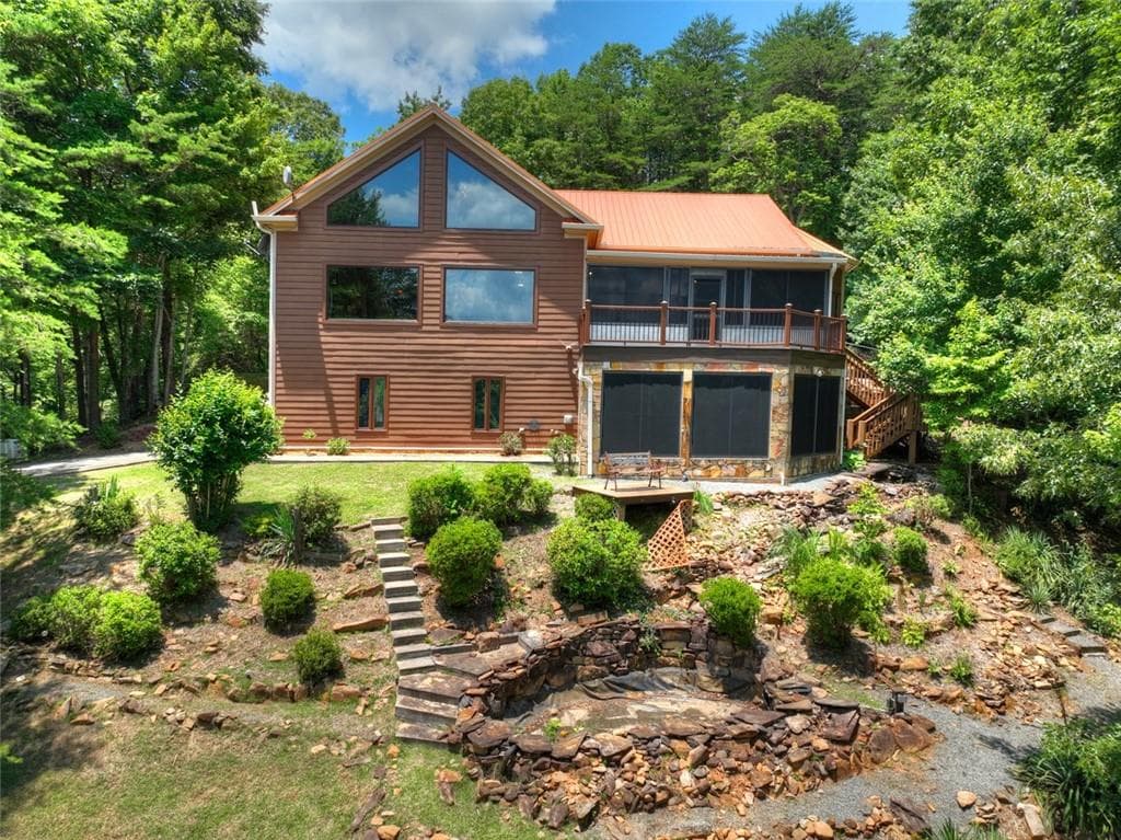 3 bedroom, 3 bathroom, 4,868 sq ft single family residence for sale at 762 Pettit Ridge Road, Ellijay, GA 30536 — photo 3