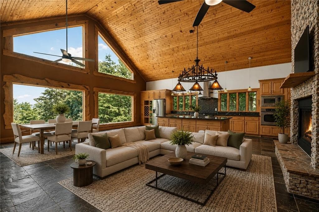 3 bedroom, 3 bathroom, 4,868 sq ft single family residence for sale at 762 Pettit Ridge Road, Ellijay, GA 30536 — photo 5