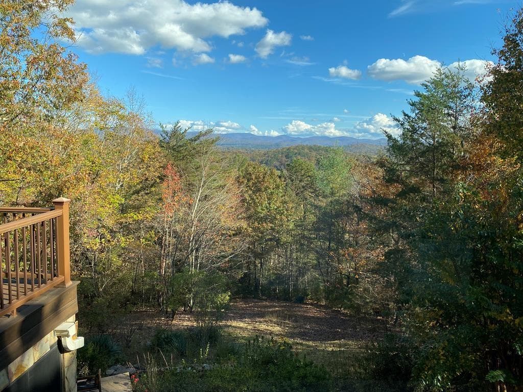 3 bedroom, 3 bathroom, 4,868 sq ft single family residence for sale at 762 Pettit Ridge Road, Ellijay, GA 30536 — photo 10