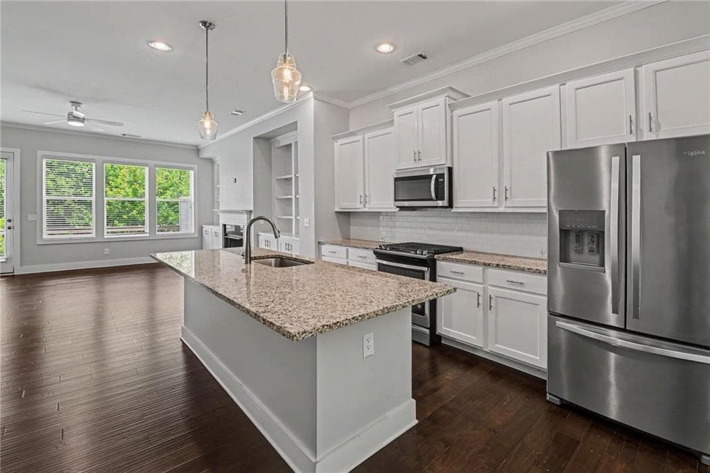3 bedroom, 4 bathroom, 2,153 sq ft townhouse under contract at 2178 Colvin Court, Atlanta, GA 30318 — photo 5