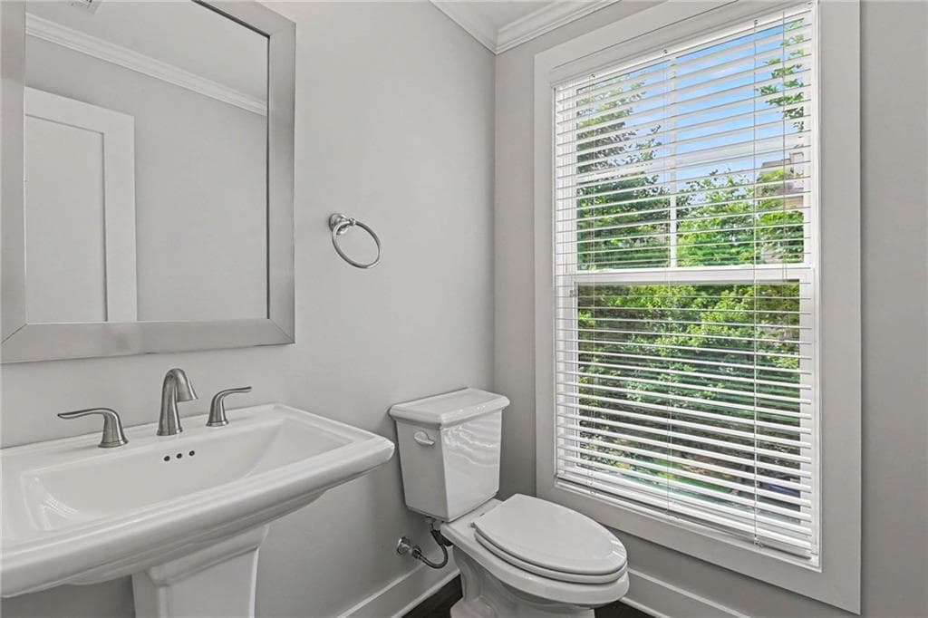 3 bedroom, 4 bathroom, 2,153 sq ft townhouse under contract at 2178 Colvin Court, Atlanta, GA 30318 — photo 10