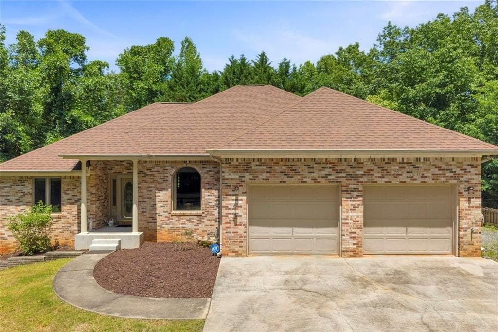 3 bedroom, 3 bathroom, 3,354 sq ft single family residence for sale at 160 Quail Ridge Drive, Cleveland, GA 30528