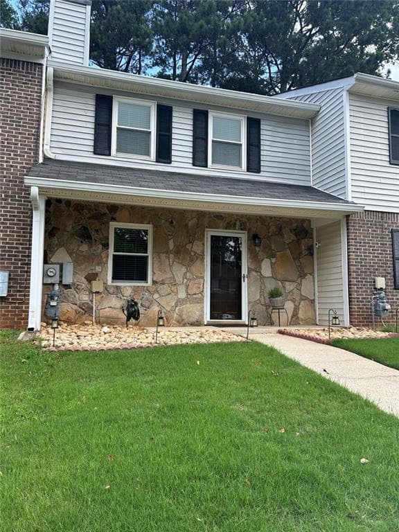 2 bedroom, 3 bathroom, 1,120 sq ft townhouse for rent at 1453 Springleaf Circle, Smyrna, GA 30080 for $1,750 a month — photo 1 of 12