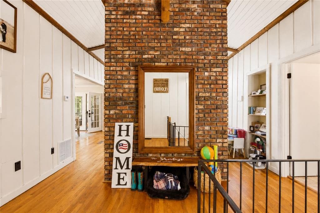 4 bedroom, 3 bathroom, 2,806 sq ft single family residence for sale at 405 Miller Road, Covington, GA 30014 — photo 8