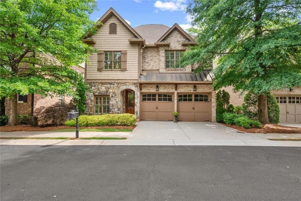 6 bedroom, 7 bathroom, 6,371 sq ft single family residence sold at 34 High Top Circle, Sandy Springs, GA 30328