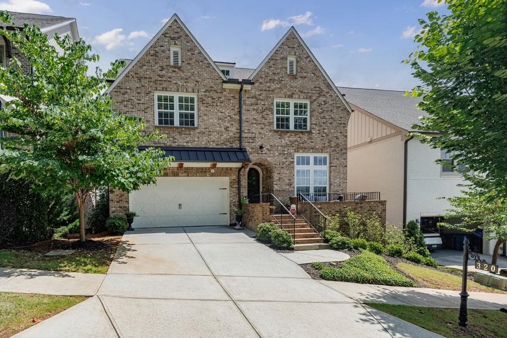 5 bedroom, 5 bathroom, 5,175 sq ft single family residence for sale at 320 Harp Street, Alpharetta, GA 30009 — photo 2