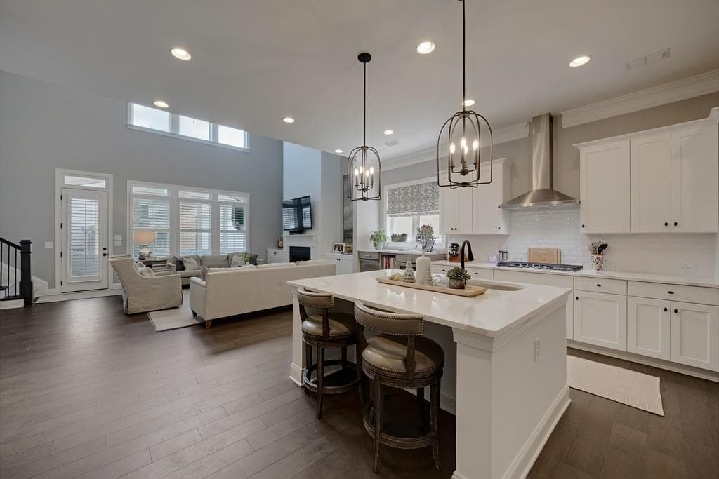 5 bedroom, 5 bathroom, 5,175 sq ft single family residence for sale at 320 Harp Street, Alpharetta, GA 30009 — photo 7