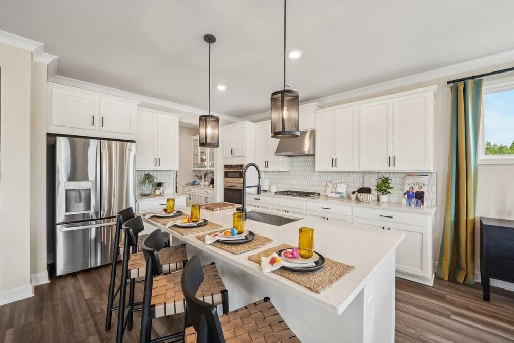 5 bedroom, 4 bathroom, 3,236 sq ft single family residence for sale at 3297 Kennington Court, Loganville, GA 30052 — photo 2