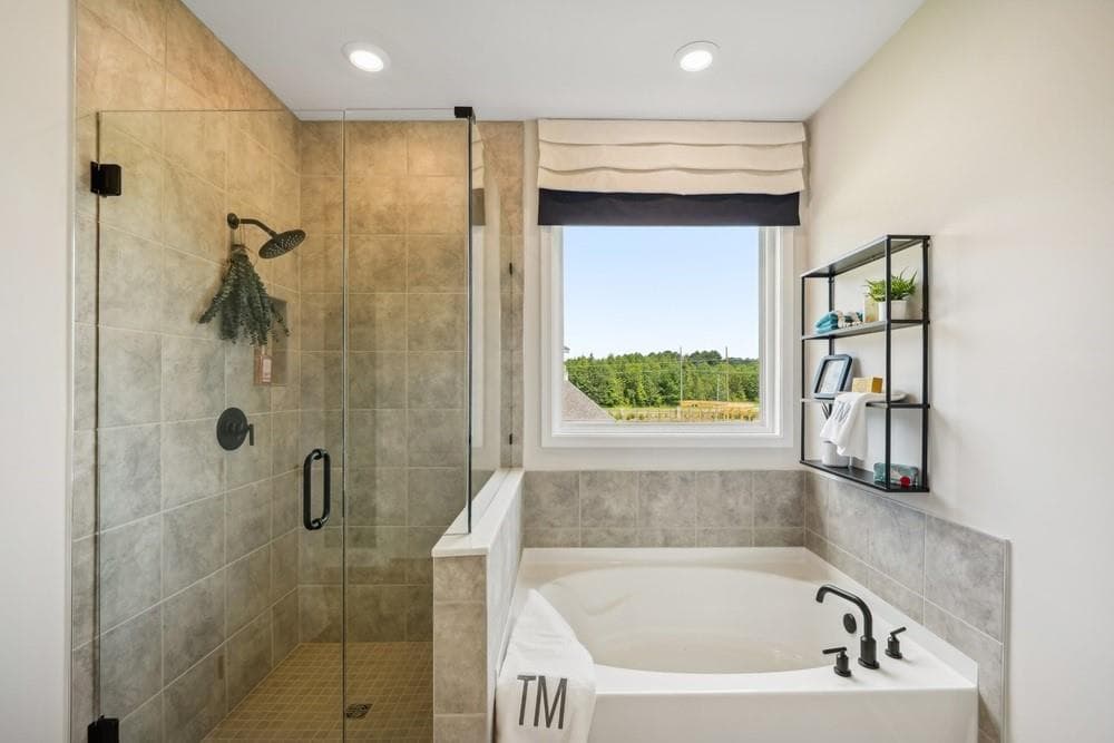 5 bedroom, 4 bathroom, 3,236 sq ft single family residence for sale at 3297 Kennington Court, Loganville, GA 30052 — photo 4