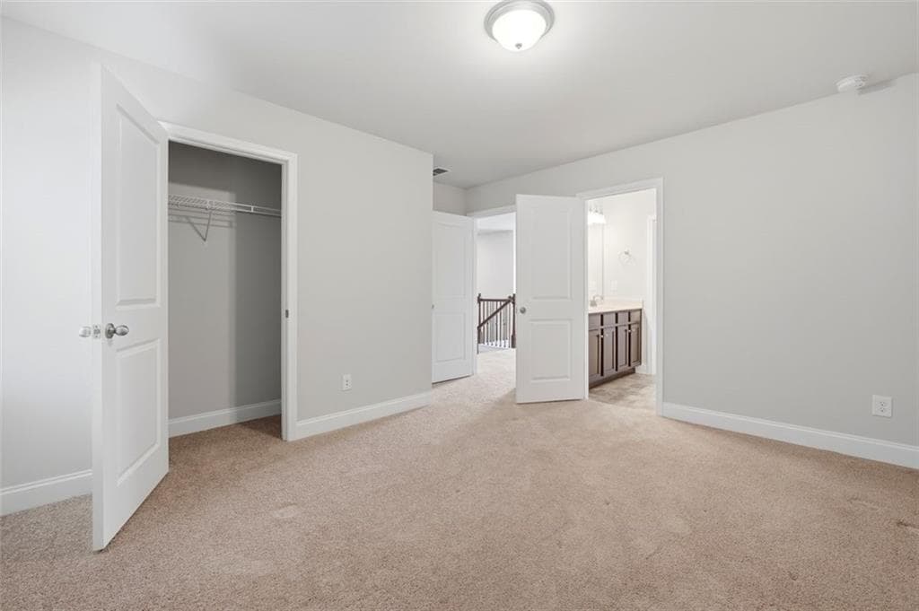 5 bedroom, 5 bathroom, 2,688 sq ft single family residence for rent at 2408 Smoke Court, Conyers, GA 30013 for $2,700 a month — photo 10