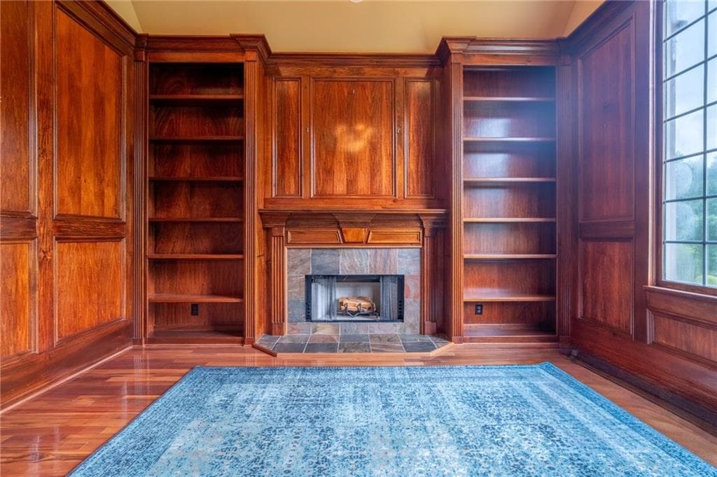 7 bedroom, 8 bathroom, 9,184 sq ft single family residence under contract at 207 Gold Leaf Lane, Canton, GA 30114 — photo 6