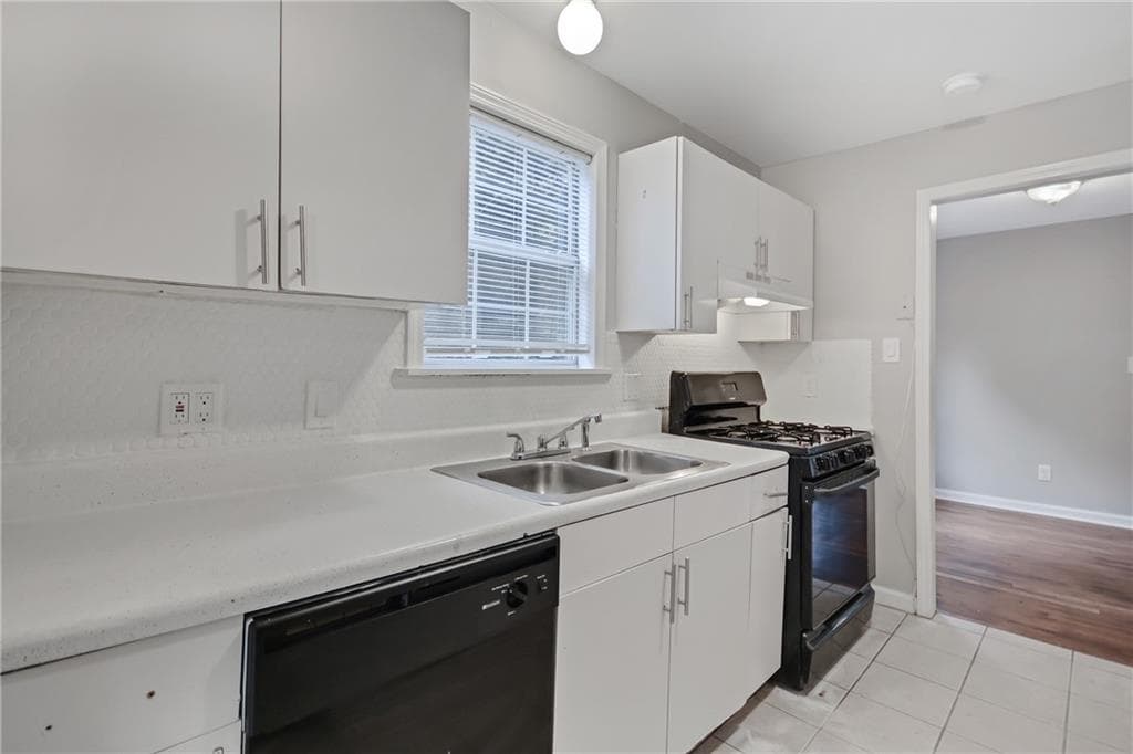 3 bedroom, 2 bathroom, 1,074 sq ft single family residence for rent at 1877 Sumter Street, Atlanta, GA 30318 for $2,100 a month — photo 9