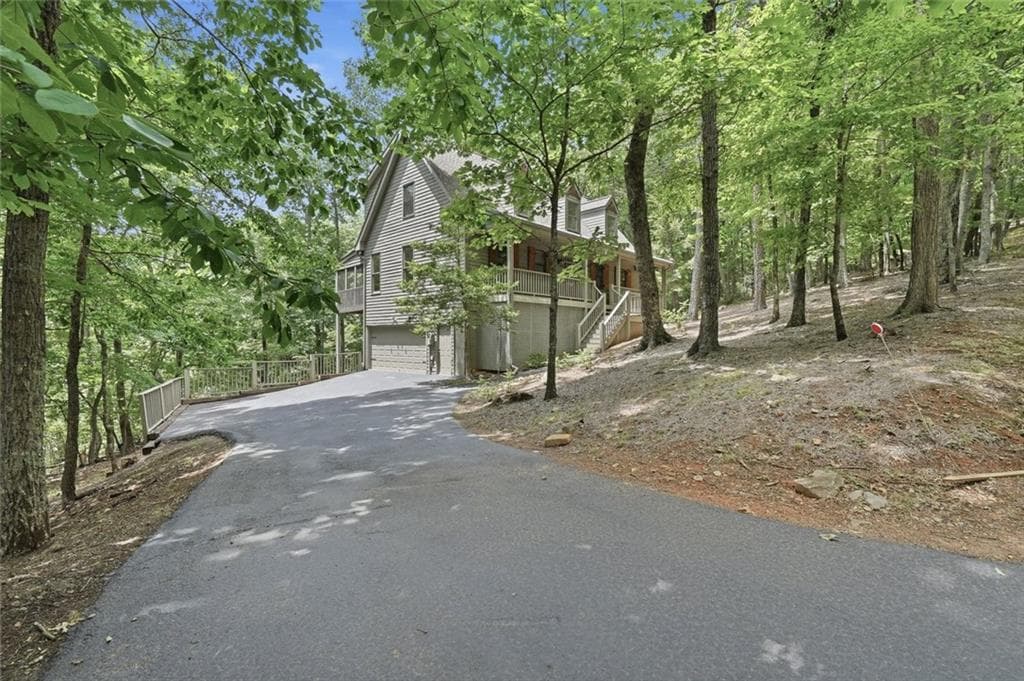 3 bedroom, 3 bathroom, 1,879 sq ft single family residence for sale at 222 Bellflower Drive, Jasper, GA 30143