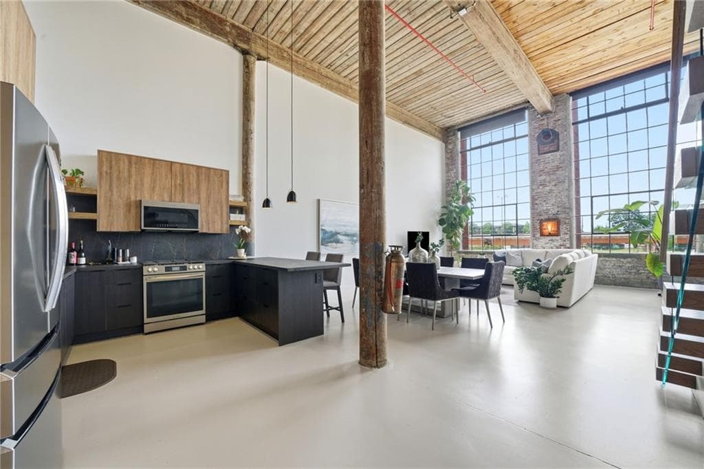 2 bedroom, 2 bathroom, 1,858 sq ft condominium for sale at 170 Boulevard 309E, Atlanta, GA 30312 — photo 9