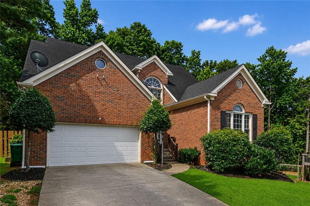 5 bedroom, 4 bathroom, 2,866 sq ft single family residence for sale at 2707 Glenrose Hill, Atlanta, GA 30341 — photo 6