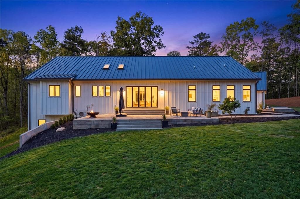 4 bedroom, 5 bathroom, 5,885 sq ft single family residence for sale at 498 Old Mount Carmel Road, Canton, GA 30114 — photo 7