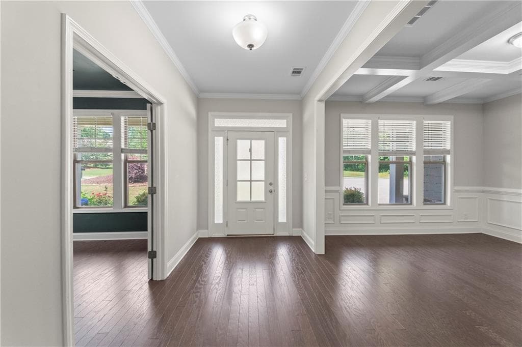 5 bedroom, 4 bathroom, 3,822 sq ft single family residence under contract at 5930 Mount Laurel Walk, Flowery Branch, GA 30542 — photo 9
