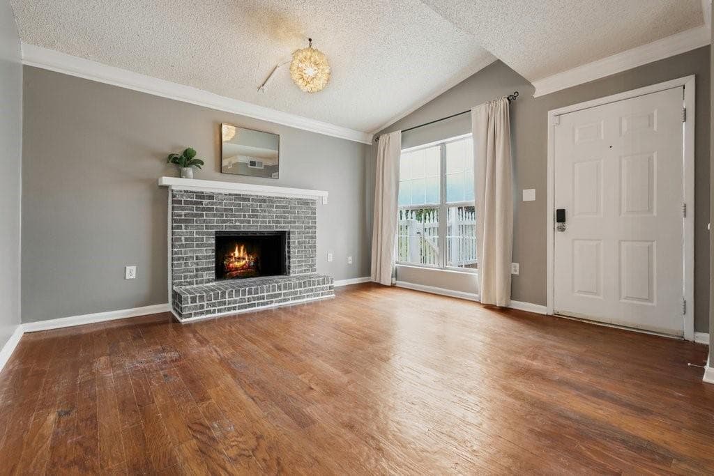 3 bedroom, 2 bathroom, 1,354 sq ft condominium for sale at 551 Summit Lane, Marietta, GA 30008 — photo 7