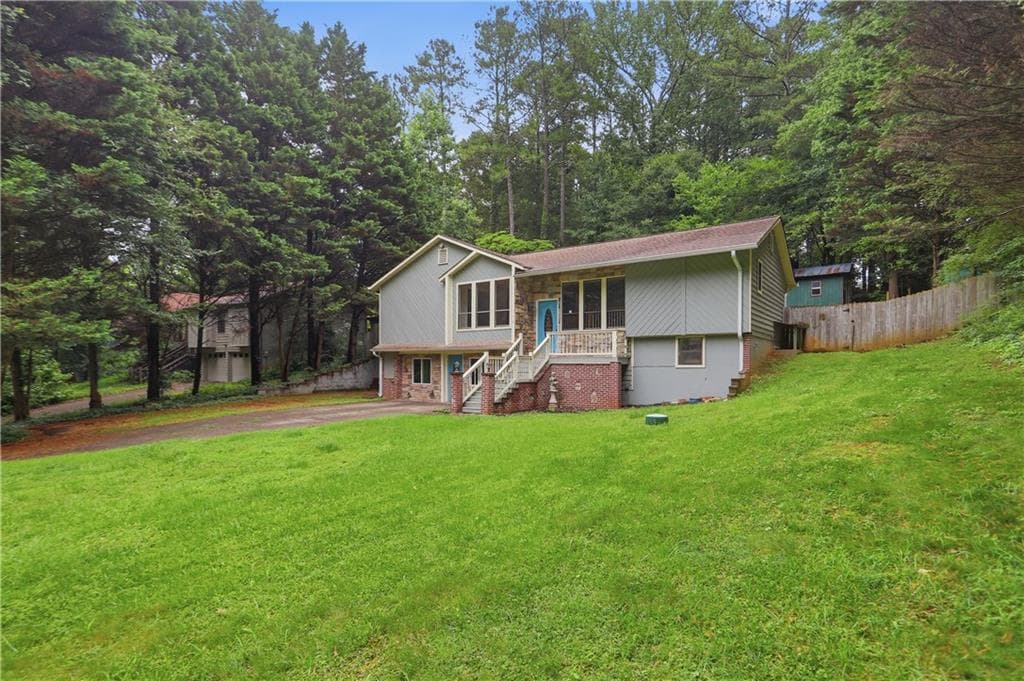 3 bedroom, 2 bathroom, 2,629 sq ft single family residence for sale at 3634 N Hampton Drive, Kennesaw, GA 30144 — photo 2