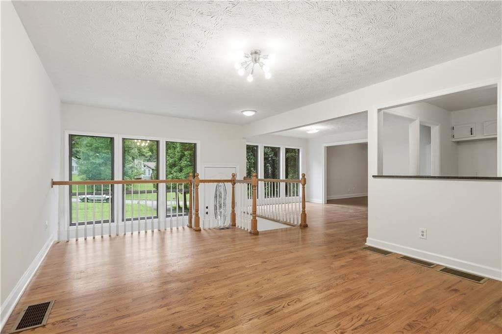 3 bedroom, 2 bathroom, 2,629 sq ft single family residence for sale at 3634 N Hampton Drive, Kennesaw, GA 30144 — photo 6