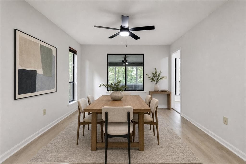 4 bedroom, 3 bathroom, 2,400 sq ft single family residence under contract at 5100 Forest Mist Drive, Smyrna, GA 30082 — photo 9