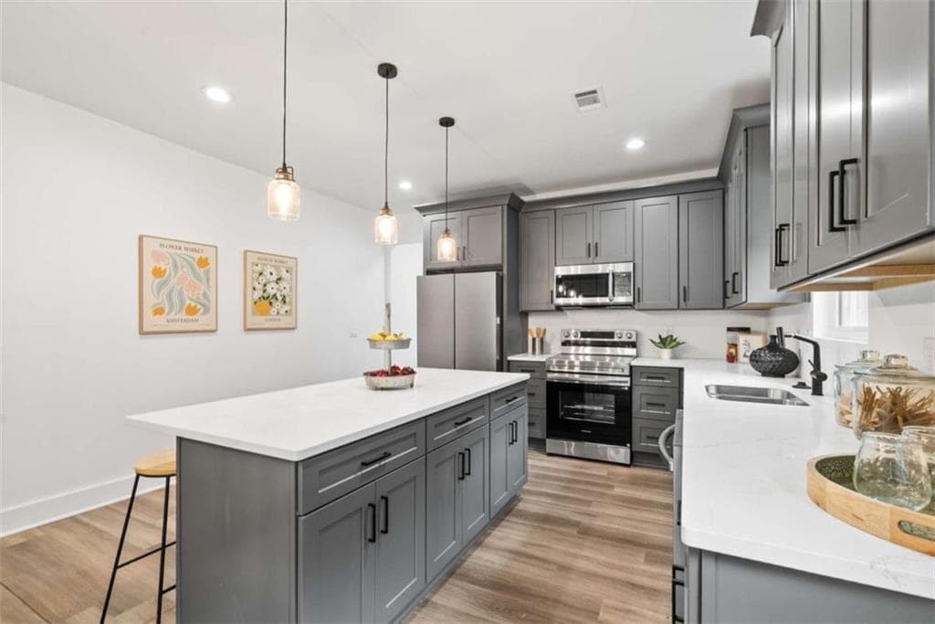 3 bedroom, 2 bathroom, 1,624 sq ft single family residence under contract at 121 Orchard Street, Fairburn, GA 30213 — photo 8
