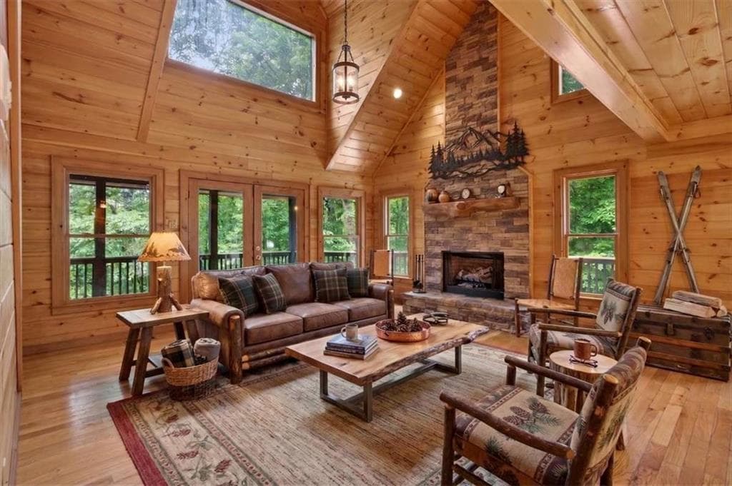 3 bedroom, 3 bathroom, 2,520 sq ft single family residence for sale at 648 Stuart Mountain Road, Mineral Bluff, GA 30559 — photo 2