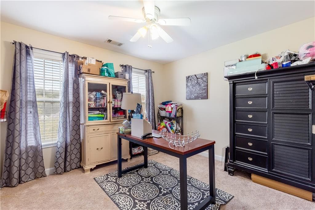 4 bedroom, 3 bathroom, 2,668 sq ft single family residence for sale at 9201 Brixton Court, Douglasville, GA 30135 — photo 4