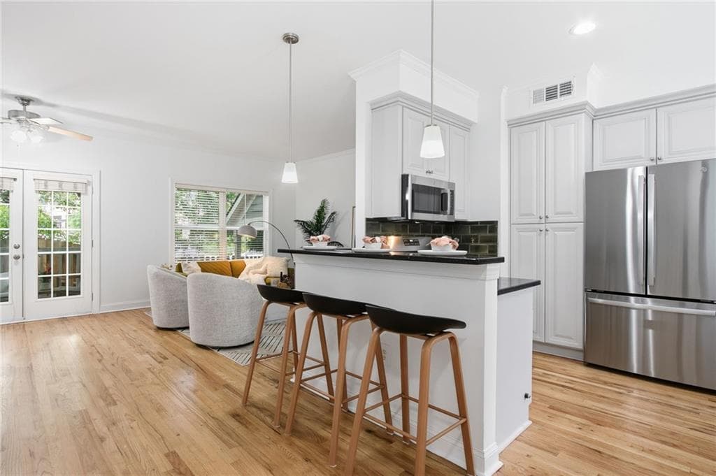 2 bedroom, 2 bathroom, 1,184 sq ft townhouse for sale at 234 Carlyle Park Drive, Atlanta, GA 30307 — photo 8