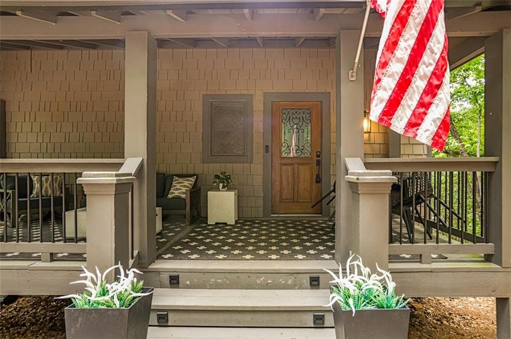 3 bedroom, 4 bathroom, 2,300 sq ft single family residence for sale at 233 Lone Wolf Trail, Jasper, GA 30143 — photo 7