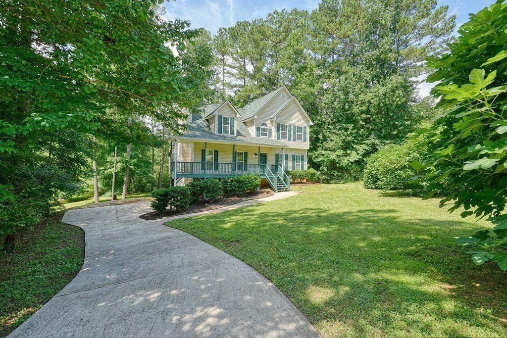 4 bedroom, 3 bathroom, 1,672 sq ft single family residence for sale at 12 Paces Lakes Overlook, Dallas, GA 30157 — photo 3