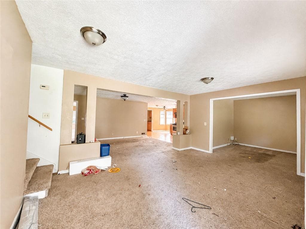 4 bedroom, 4 bathroom, 2,178 sq ft single family residence under contract at 677 Bankshire Drive, Suwanee, GA 30024 — photo 8