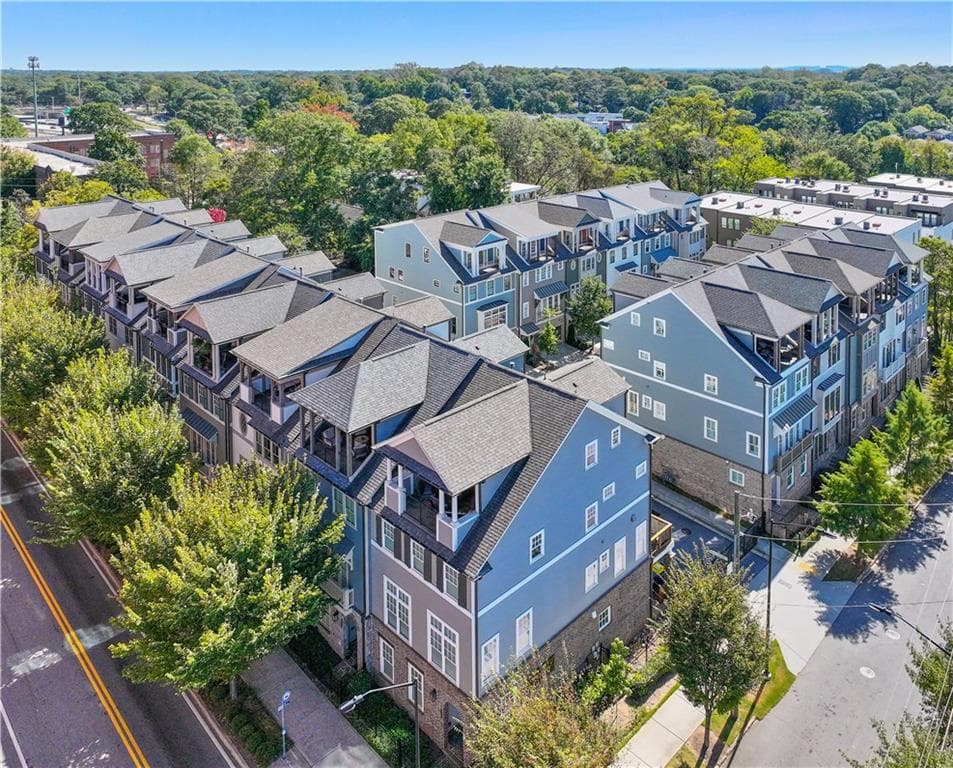 4 bedroom, 5 bathroom, 3,390 sq ft townhouse under contract at 980 Memorial Walk, Atlanta, GA 30316 — photo 6