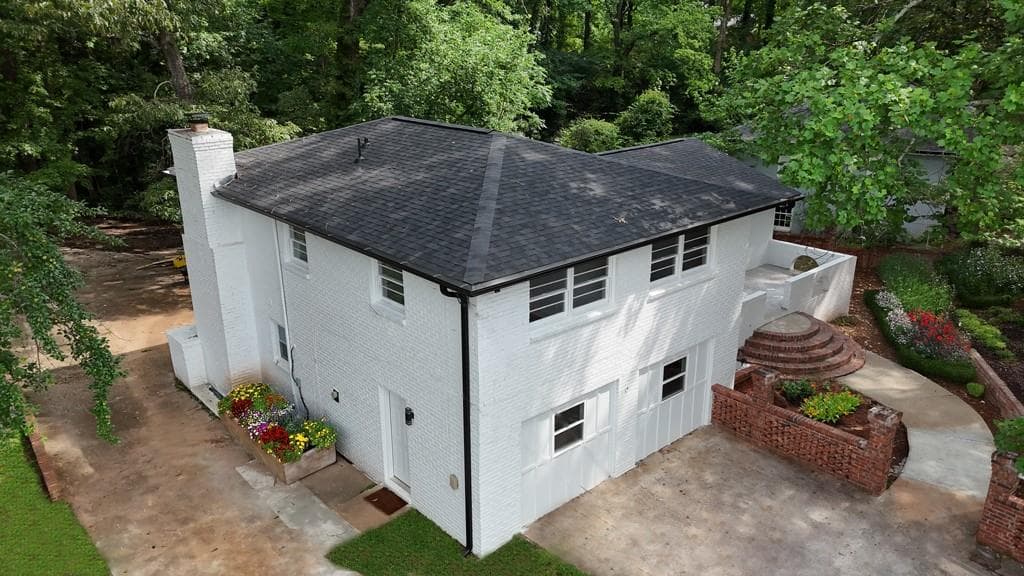 6 bedroom, 3 bathroom, 2,075 sq ft single family residence for sale at 2503 Whites Mill Road, Decatur, GA 30032 — photo 3