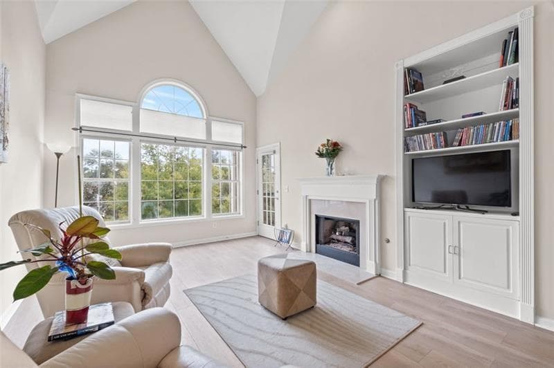 3 bedroom, 2 bathroom, 1,740 sq ft condominium for rent at 3636 Habersham Road 1401, Atlanta, GA 30305 for $2,800 a month — photo 1 of 27