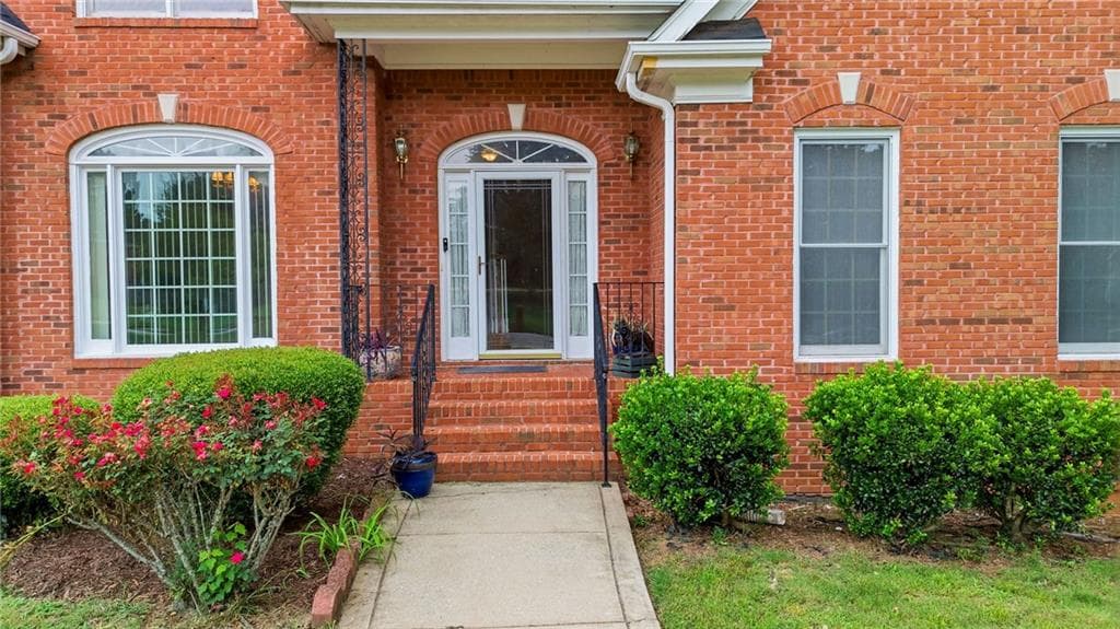 4 bedroom, 4 bathroom, 2,726 sq ft single family residence for sale at 1107 Brookfield Drive, Conyers, GA 30013 — photo 3