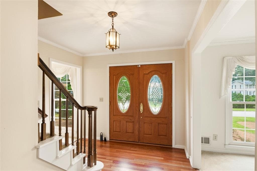4 bedroom, 3 bathroom, 3,815 sq ft single family residence for sale at 2355 N Peachtree Way, Dunwoody, GA 30338 — photo 9